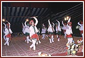 BAPS youths performed a variety of exciting traditional folk dances on stage like Kodi dance, Ras, Bhangda, etc