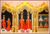 Murtis of Chartotte Mandir