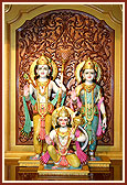 Shri Sita Ram and Shri Hanumanji