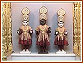 Sacred murtis of Akshar Mandir, Gondal, on New Year Day - Dham, Dhami & Mukta