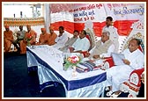 Shri Keshubhai Patel presides over the assembly