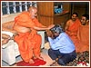 Shri Abdul Kalam humbly receives Swamishri's blessings