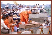 Swamishri performs pujan of the first stone laid for Akshardham