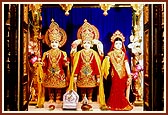 Shri Harikrishna Maharaj and Shri Laxminarayan Dev