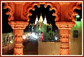 A view of the mandir from gallery of Akshar Dwar