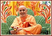 Swamishri in a jovial mood