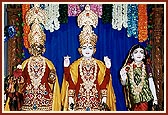 Shri Harikrishna Maharaj and Shri Laxmi Narayan Dev