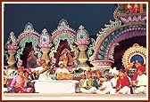 Scenes from the short skits (Shitaldas, Khimo Suthar and Naja Jogia) depict the glory of the Swaminarayan mahamantra during the main evening assembly