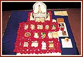 Flowers arranged in Swamishri's puja