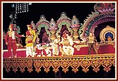 Scenes from the short skits (Shitaldas, Khimo Suthar and Naja Jogia) depict the glory of the Swaminarayan mahamantra during the main evening assembly