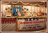 An assembly honoring all those who had contributed towards the mandir project