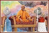Pujya Doctor Swami emphasizes the need to rise higher and further in Satsang