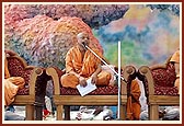 Pujya Ishwarcharan Swami announces the Golden Jubilee Celebration of BAPS Bal Mandal