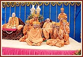 Nine initiated sadhus with Swamishri