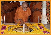 Swamishri doing darshan and circumambulating the shrine at Yogi Smruti Mandir 