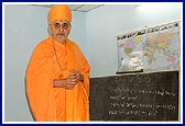 Swamishri in the school classroom
