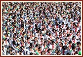 Children wave the Indian flag