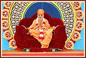 Swamishri bids 'Jai Swaminarayan' to all 