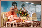 Swamishri's morning puja