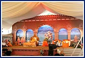 Swamishri's morning puja