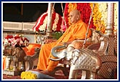 Swamishri during the satsang assembly 