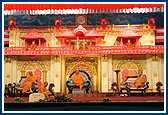 Swamishri during the Welcome Assembly