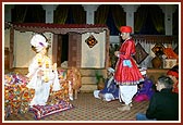 Acharya Ayodhyaprasadji Maharaj asks a question to Shriji Maharaj