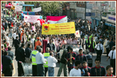 Children of BAPS Swaminarayan Sanstha lead the Rath Yatra as part of the Bal Suvarna Jayanti Celebrations