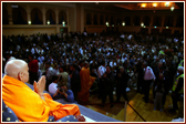 Swamishri gives sameep darshan to the devotees