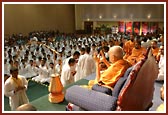 Kishores being coloured by Swamishri