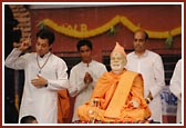The ever smiling murti of Yogiji Maharaj
