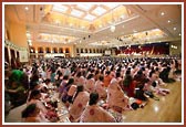Approximately 2000 devotees participated in the mahapuja.