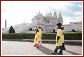 Devotees, young and old, participated in the walk
