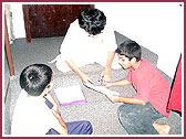 Children preparing for Adhiveshan 