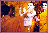 Murti Pratishtha Rituals