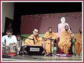 Cultural programs by Kishores and Pujya Saints