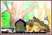  Swamishri is engrossed in dhyaan during pooja  