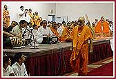 Swamishri's Morning Walk
