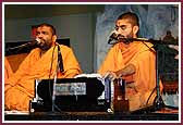  Saints and yuvaks conduct a kirtan aradhana 