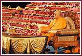 Swamishri does the mala during his morning pooja