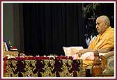  Swamishri performs mala during his morning pooja 