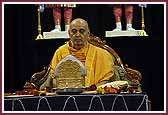 Swamishri engrossed in dhyaan during his morning pooja