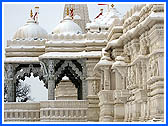 Chicago Mandir Winter Moods