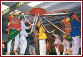 The welcome sabha  begun by cultural dances presented by balaks and kishores