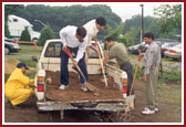 Volunteers preparing for the festivel