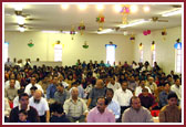 Devotees performing Mahapooja