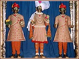 Shri Dham, Dhami and Mukta (Atladra)
