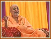 Responding with joy during an assembly, Sarangpur