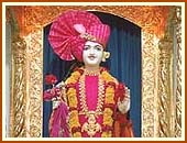 Ghanshyam Maharaj, Surat