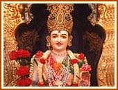 Ghanshyam Maharaj, Mumbai